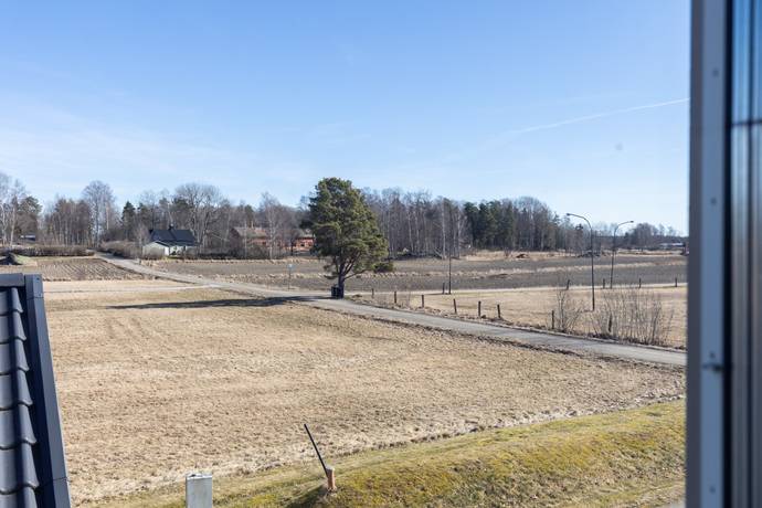7 rum Villa på Hidingsta 822 Örebro kommun - bild 49