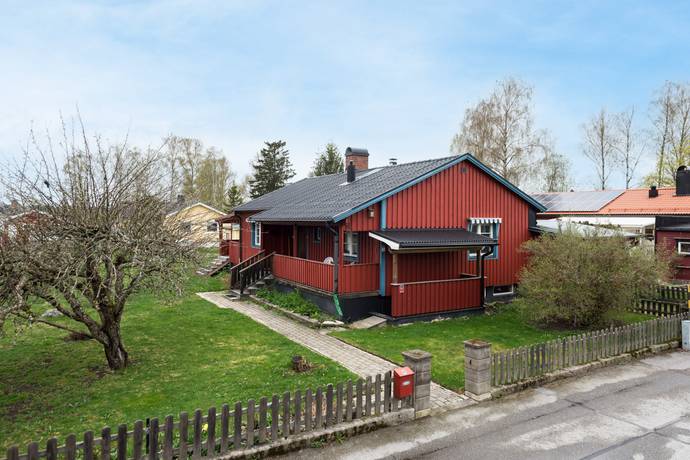 4 rum villa på Cylindervägen 4 Tillberga, Västerås kommun - bild 1