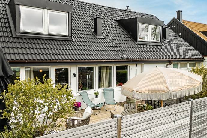 7 rum kedjehus på Trädgårdsgatan 15 Gamla Viken, Höganäs kommun - bild 3
