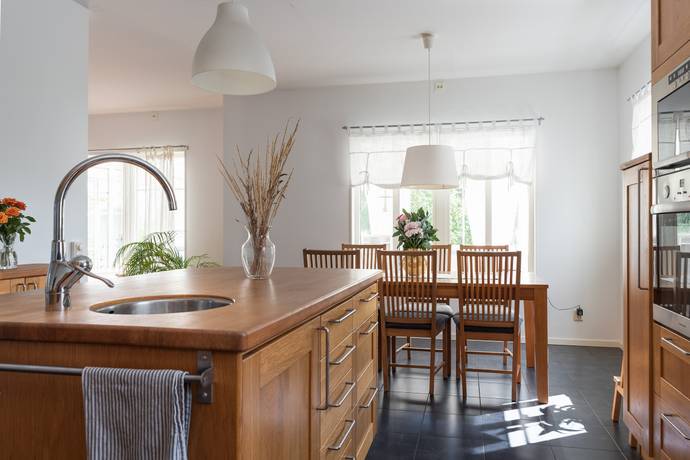5 rum Villa på Triangelnätsvägen 2 Skälby Västerås kommun - bild 39