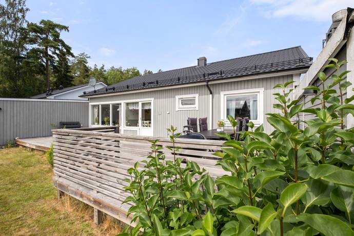 5 rum kedjehus på Kvistvägen 11 Ramsdalen, Haninge kommun - bild 1