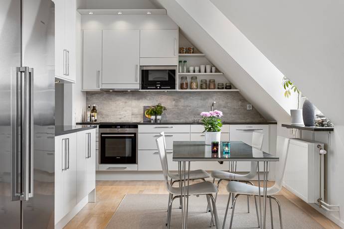 4 rum lägenhet på Johannesbergsplan 20 Silverdal, Sollentuna kommun - bild 2