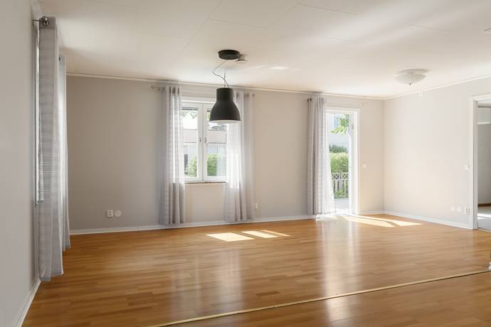 4 rum Lägenhet på Skördevägen 35 Segeltorp Huddinge kommun - bild 9