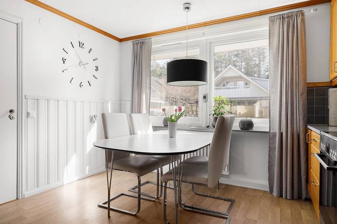 6 rum Villa på Stubbgatan 12 Hällsbo Sigtuna kommun - bild 18