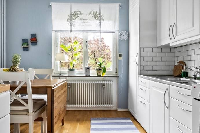 2 rum lägenhet på Tallbacksvägen 20 Fanna, Enköpings kommun - bild 1