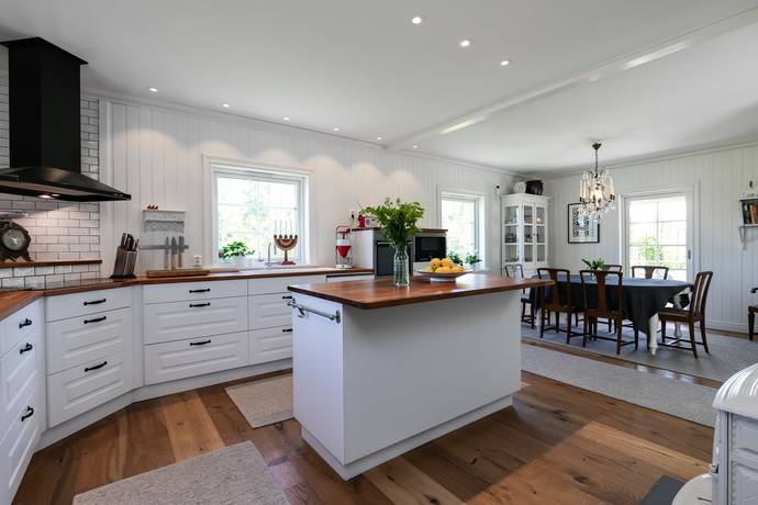 224 m² Villa på Mogetorp 204 Örebro kommun - bild 10