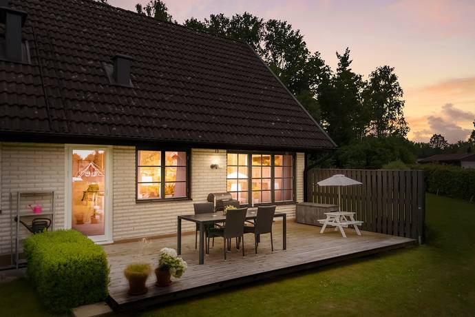 6 rum villa på Vänstersvängen 6 Glimåkra, Östra Göinge kommun - bild 1