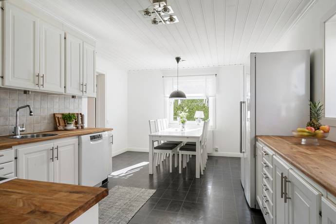7 rum Villa på Långgatan 22 Älvboda, Skutskär Älvkarleby kommun - bild 10