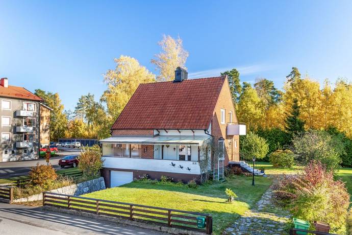5 rum Villa på Smedjegatan 31 Södra Skogen Karlsborgs kommun - bild 2