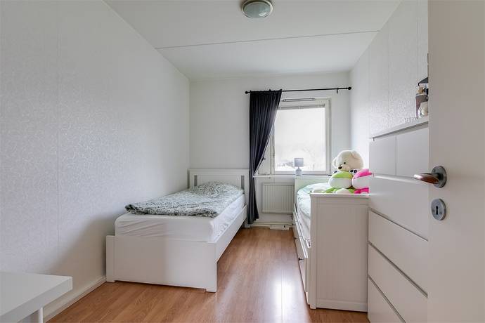 3 rum lägenhet på Tomtbergavägen 42  Botkyrka-hallunda, Botkyrka kommun - bild 5