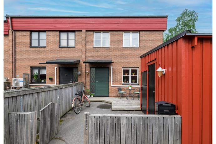 4 rum radhus på Uppförsbacken 4J Obbola, Umeå kommun - bild 2