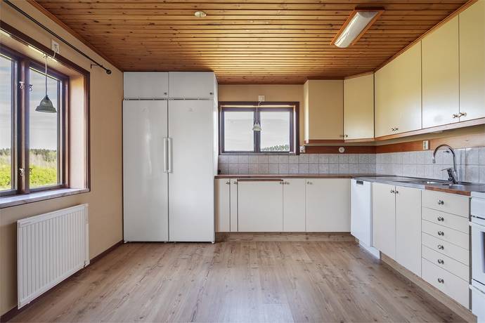 4 rum Vinterbonat fritidshus på Rud Byggningen Säffle kommun - bild 7