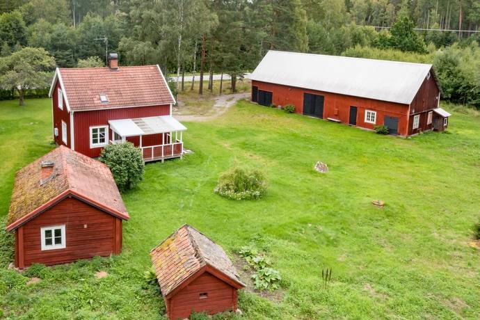 EkebyAlmby 144 i EkebyAlmby, Örebro kommun Villa till salu