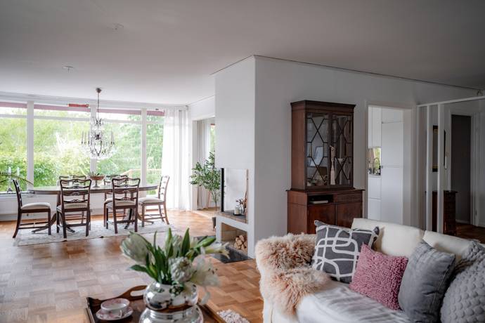 7 rum Villa på Ingeborgs väg 20 Odenslunda Upplands Väsby kommun - bild 10