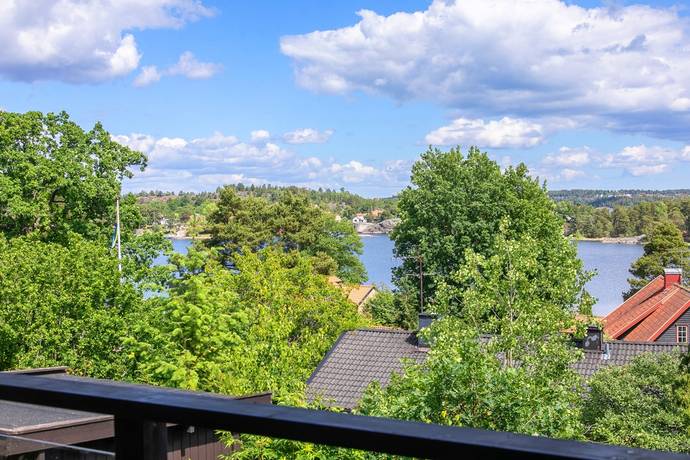 7 rum Villa på Vårgärdsvägen 63 Saltsjöbaden Nacka kommun - bild 9