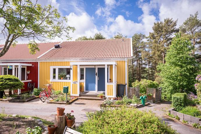 5 rum radhus på Mölnesjögatan 144 Angered, Göteborgs kommun - bild 3