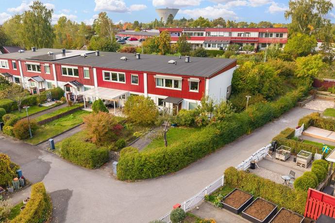 Fjärilstigen 152, Rönninge, Salems kommun