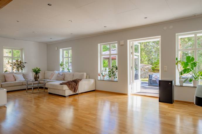 7 rum Villa på Österängsvägen 21 Gudö Haninge kommun - bild 25
