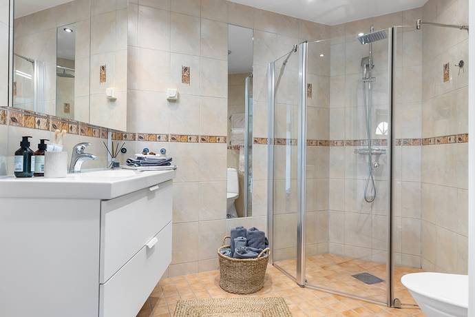 5 rum Villa på Nystedts väg 23 Hammarö kommun - bild 23