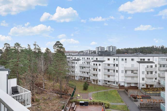 4 rum Lägenhet på Lotta Svärds Gränd 16 Hägersten / Fruängen Stockholms kommun - bild 34