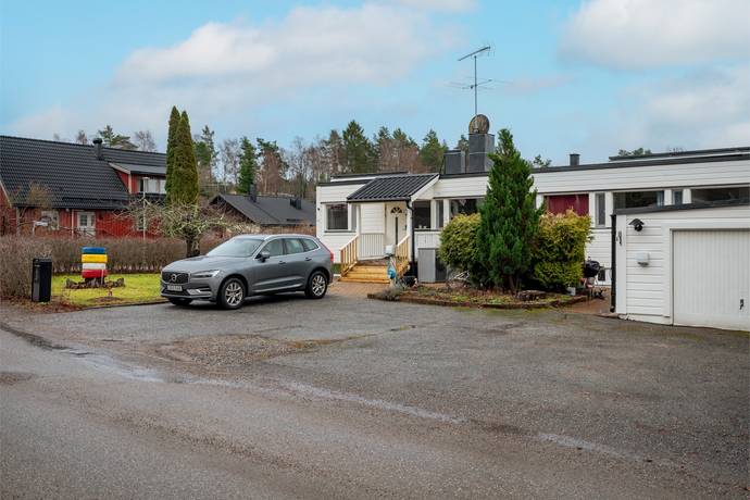 Odenvägen 6D, Odenslunda, Upplands Väsby kommun