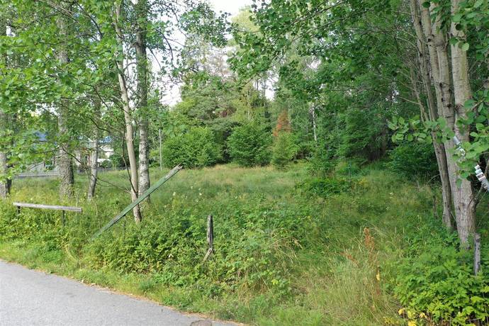 Tomt på Stockrosvägen 18 Tullinge Botkyrka kommun - bild 2