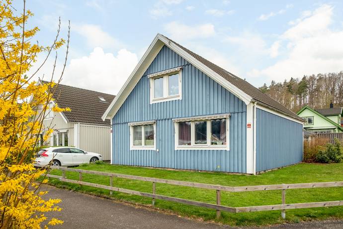 4 rum villa på Alehemsvägen 12 Skepplanda, Ale kommun - bild 1
