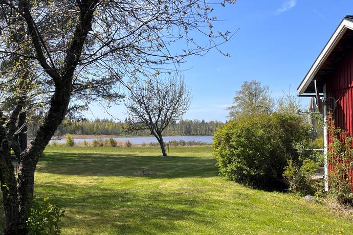 Snesslingesjö 131, Snesslinge, Östhammars kommun