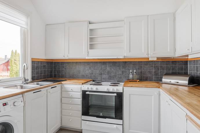 8 rum Villa på Albertsvägen 73B Trollhättan Trollhättans kommun - bild 30