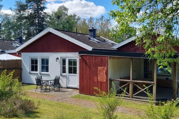 6 rum fritidshus på Postvägen 13A - 13D Eriksmåla, Emmaboda kommun - bild 4