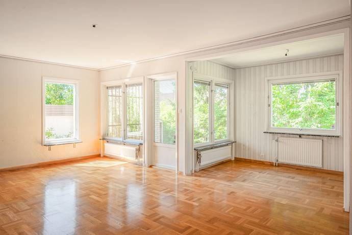 6 rum villa på Vasavägen 223 Rotebro, Sollentuna kommun - bild 4