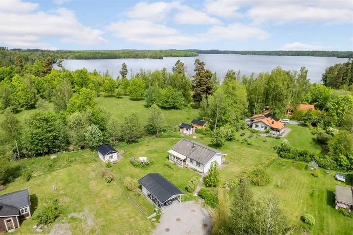 4 rum villa på Kögenäs Smedsviken 13 Svartmåla/kögenäs, Linköpings kommun - bild 1