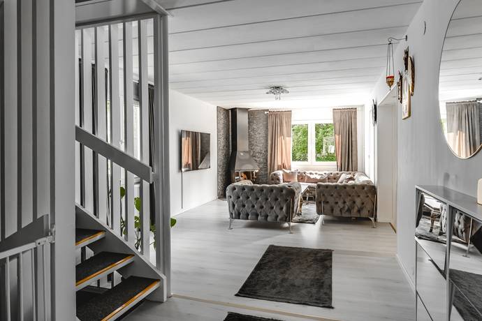 6 rum parhus på Skymnäsgatan 24 Lorensberg, Karlstads kommun - bild 2