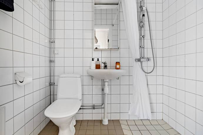 1 rum Lägenhet på Svalvägen 32, vån 3 av 3. Mosstorp Lidingö kommun - bild 10