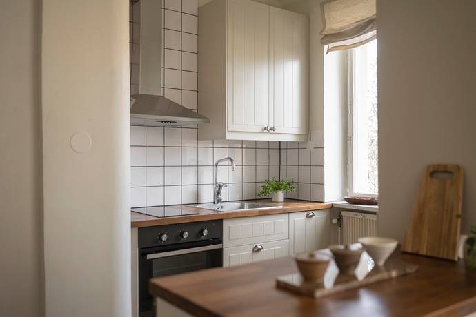 2 rum lägenhet på Tegelbruksvägen 16, 3 tr Midsommarkransen, Stockholms kommun - bild 2