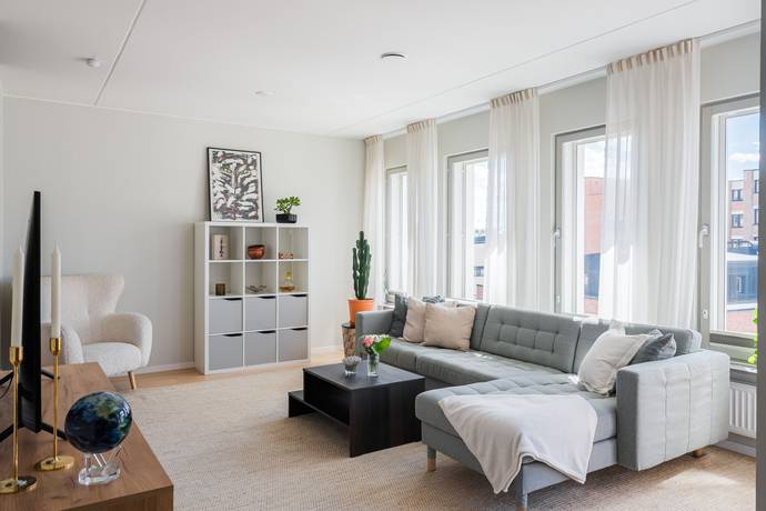 2 rum lägenhet på Löfströms allé 4A, 5 tr! Centrala Sundbyberg, Sundbybergs kommun - bild 1