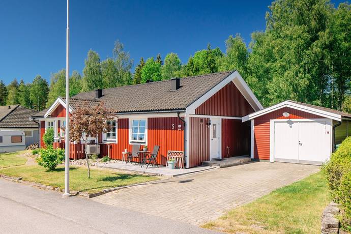 6 rum Villa på Ginstvägen 5 Lyrestad Mariestads kommun - bild 2