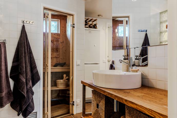 8 rum villa på Strömshall 526 Ulvsby, Karlstads kommun - bild 4