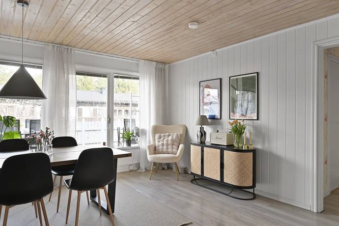6 rum Radhus på Ramsdalsvägen 53 Vendelsö Haninge kommun - bild 17