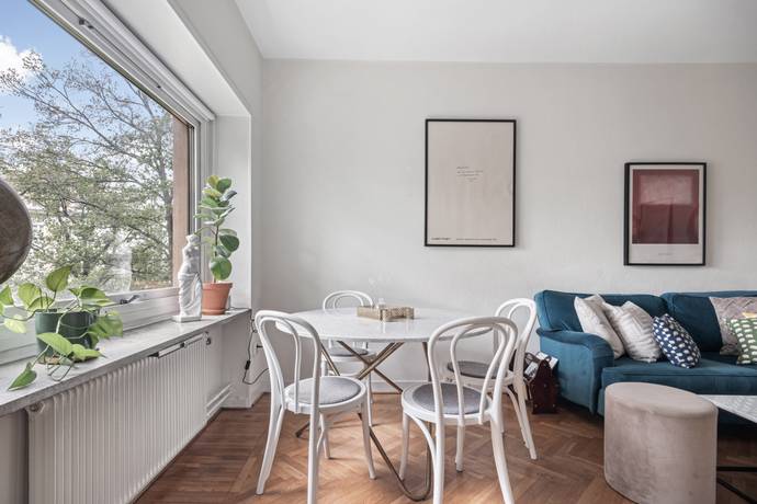 2 rum Lägenhet på Smedsbacksgatan 11, 2tr Östermalm - Gärdet Stockholms kommun - bild 8
