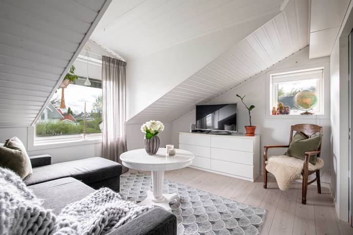7 rum villa på Enhagsvägen 6 Enhagen, Västerås kommun - bild 5