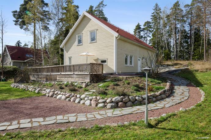 6 rum Villa på Lostigen 8 Värmdövik Värmdö kommun - bild 2