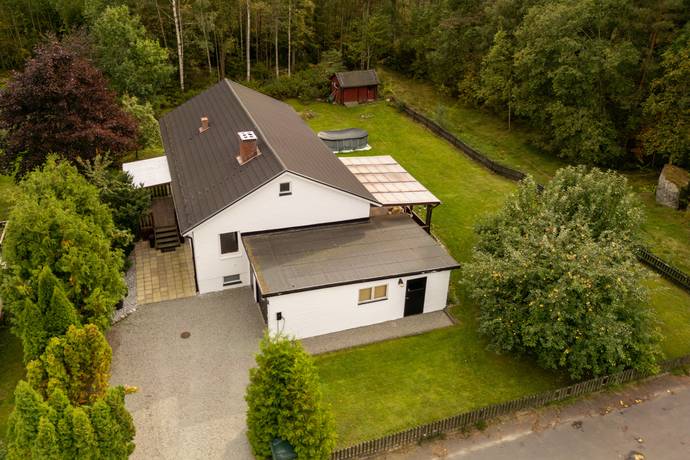 5 rum villa på Sköldmyrvägen 33 Hökåsen, Västerås kommun - bild 2
