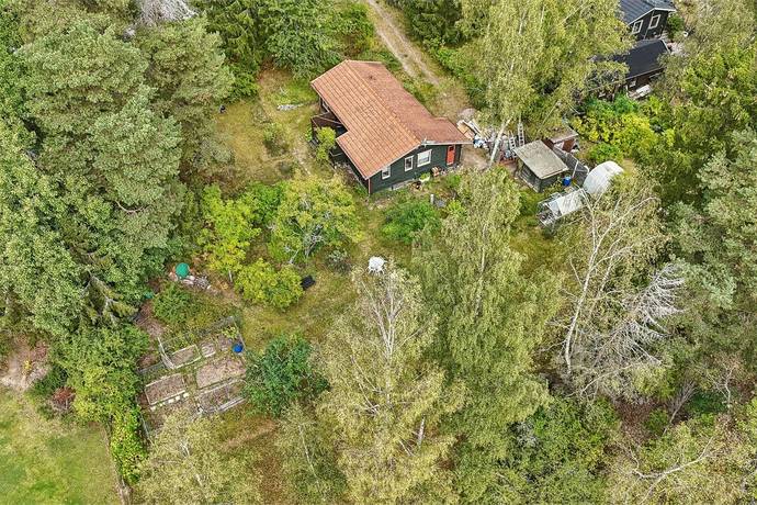 3 rum fritidshus på Svedlandsvägen 8 Mariefred Edeby, Strängnäs kommun - bild 2