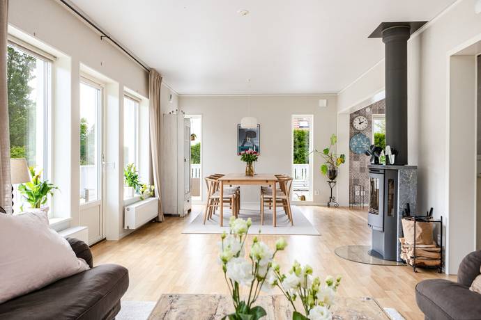 6 rum villa på Grindstugans väg 18 Bålsta Krägga, Håbo kommun - bild 5