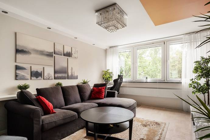 2 rum lägenhet på Vedevågslingan 2 Hagsätra, Stockholms kommun - bild 2