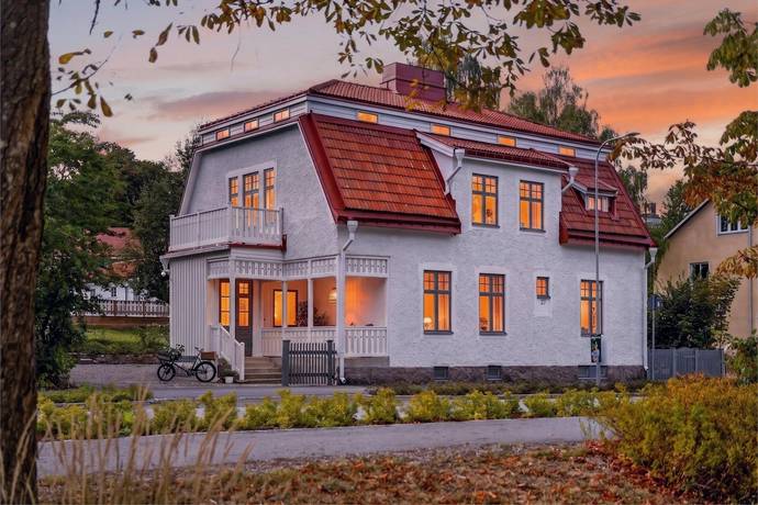 Regementsgatan 27, Strängnäs, Strängnäs kommun