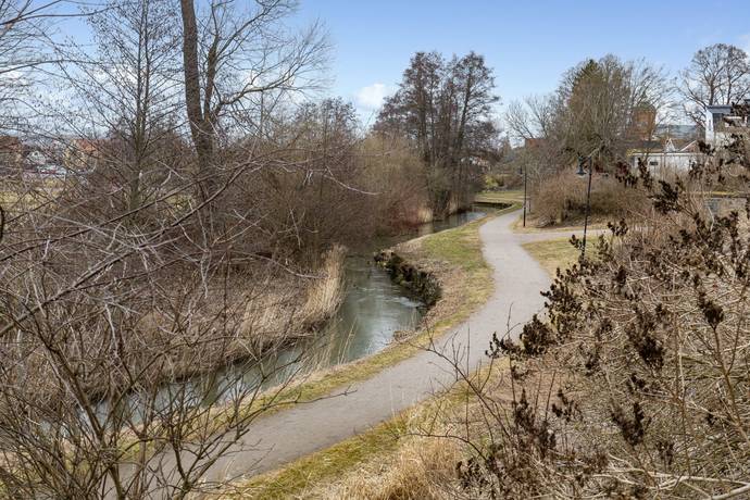 7 rum Villa på Bjälbogatan 28 Skänninge Mjölby kommun - bild 2