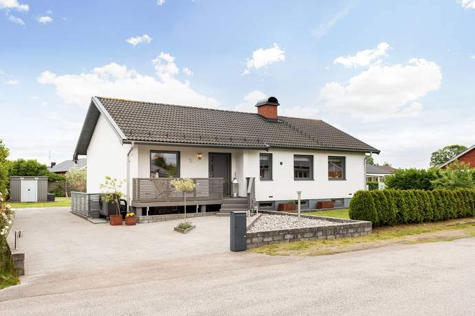 Ekegårdsvägen 14, Rödeby, Karlskrona kommun