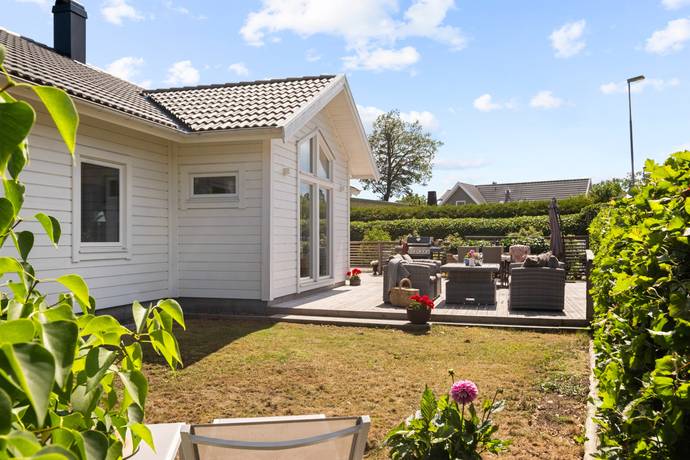 4 rum villa på Lönnvägen 15B Fornudden-Persudde, Tyresö kommun - bild 2